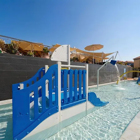 Caybeach Resort 3*