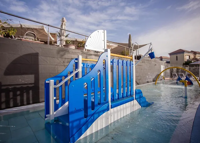 Caybeach מלונראס